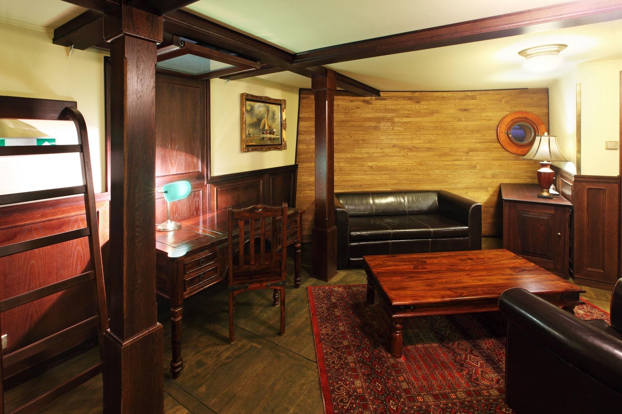 Boat Hotel Matylda Prague Exterior photo