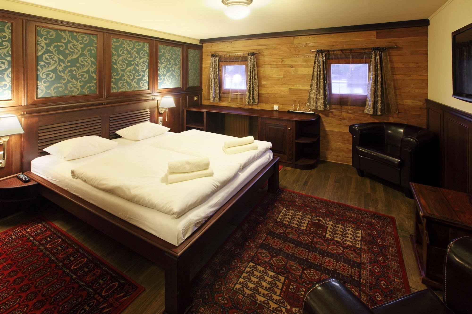 Boat Hotel Matylda Prague Exterior photo