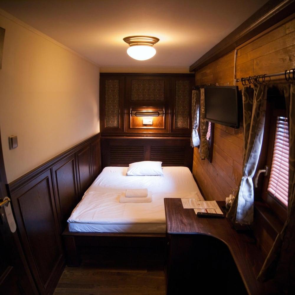 Boat Hotel Matylda Prague Exterior photo
